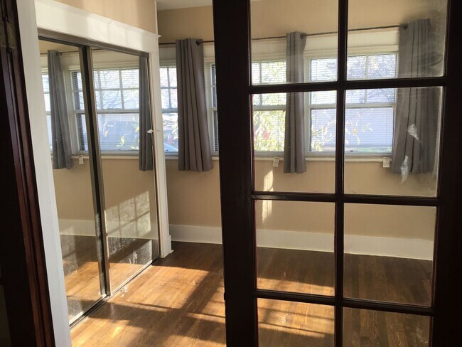 Building Photo - HUMBOLDT STUNNER