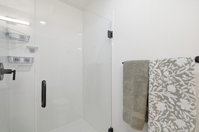 Building Photo - 2115 Hummingbird Wy