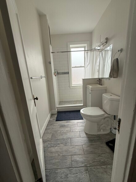 Building Photo - 1267 Commonwealth Ave