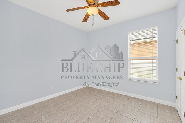 Building Photo - 10074 Iverson Dr