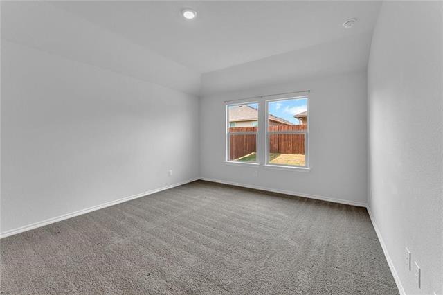 Building Photo - 708 Basteen Ln