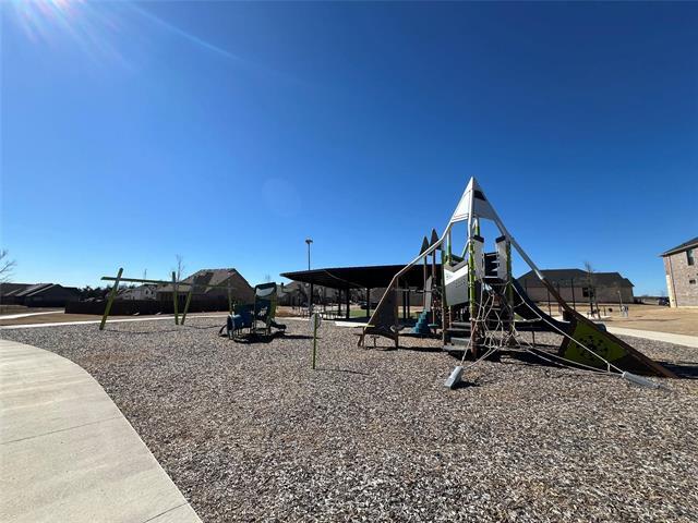 Building Photo - 105 Rita Dr