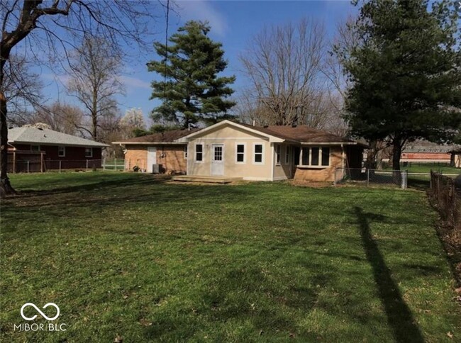 Building Photo - 624 East Fairview Drive