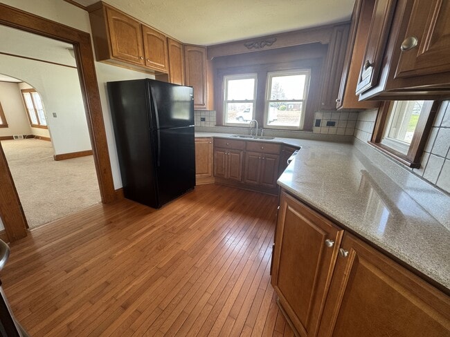 Building Photo - 2450 Sparta Rd