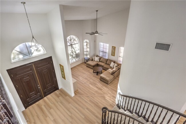 Building Photo - 5152 Forest Oaks Dr