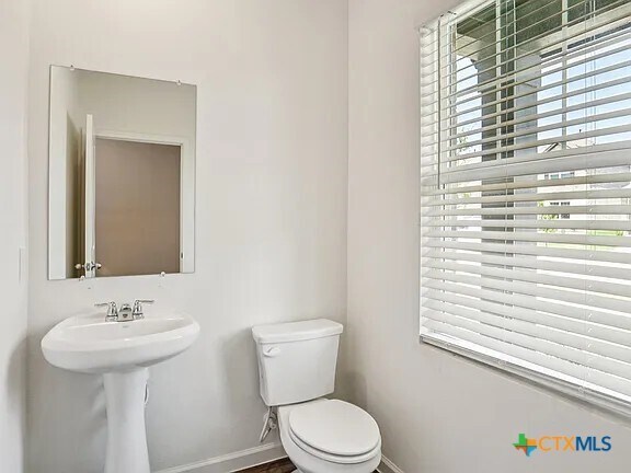 Building Photo - 152 Mullen