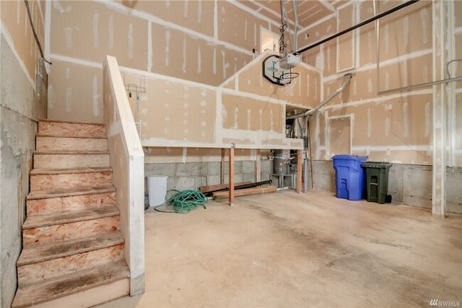 Building Photo - 3Bd/2.5Ba Renton House