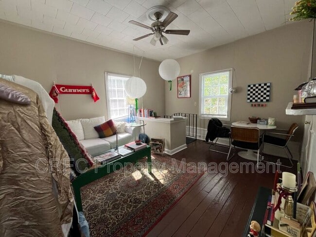 Building Photo - 3 Franklin St