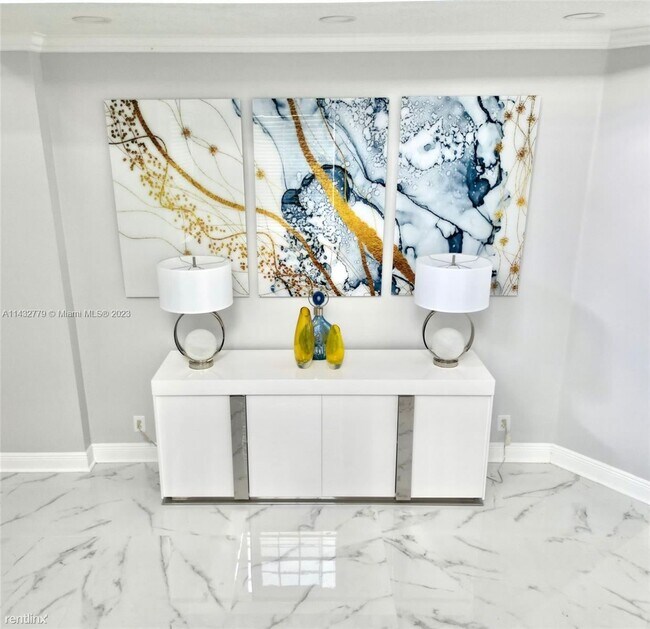 Building Photo - 3 br, 2.5 bath House - 8910 NW 45th Ct # 0