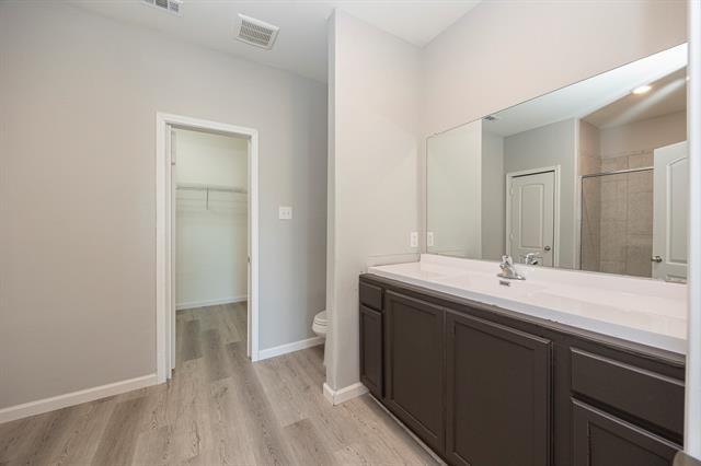 Building Photo - 208 Harvey St