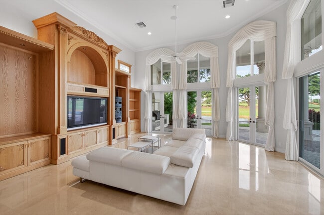 Building Photo - 331 Mizner Lake Estates Dr