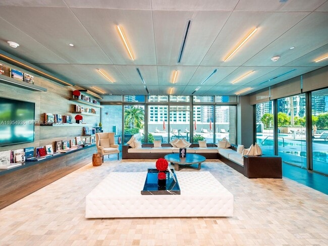 Building Photo - 1080 Brickell Ave