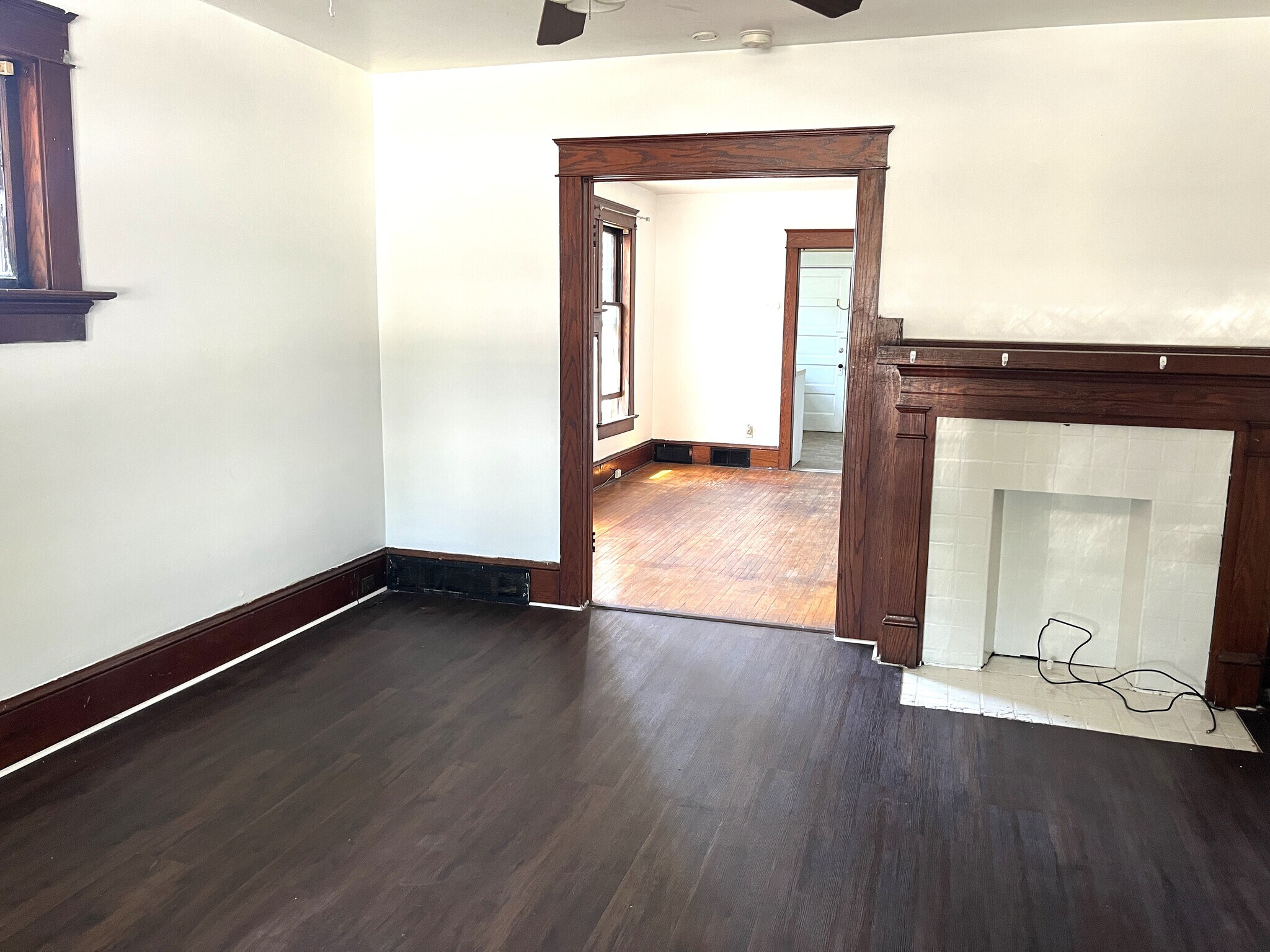 Building Photo - 1158 Brown Ave
