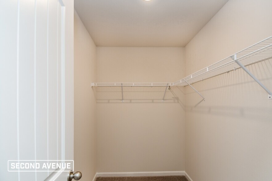 Building Photo - 626 Wild Tulip Ct