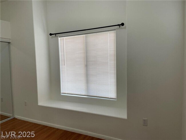 Building Photo - 8985 S Durango Dr