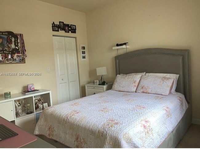 Building Photo - 3392 W 90th Terrace