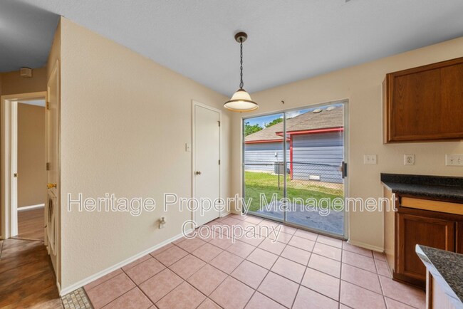 Building Photo - 7522 Yellow Sand Dr