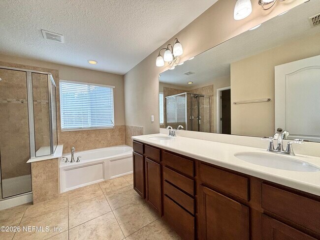 Building Photo - 850 Quiet Stone Ln