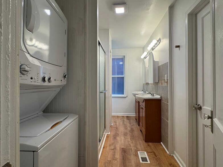 Building Photo - 21 Howard St