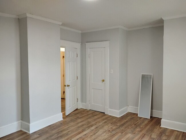 Building Photo - Maryland Ave