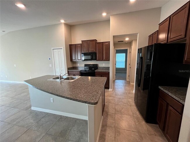Building Photo - 7211 Ozello Trail Ave