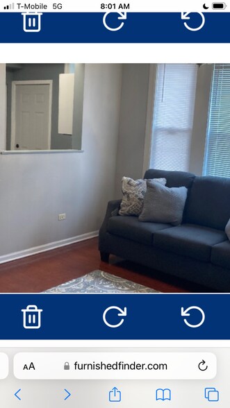 Primary Photo - 5736 S King Dr
