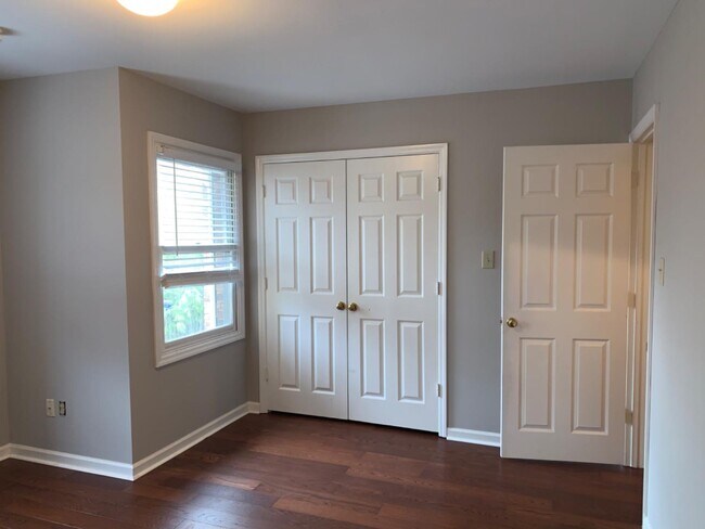 Building Photo - 1129 Turkey Foot Rd