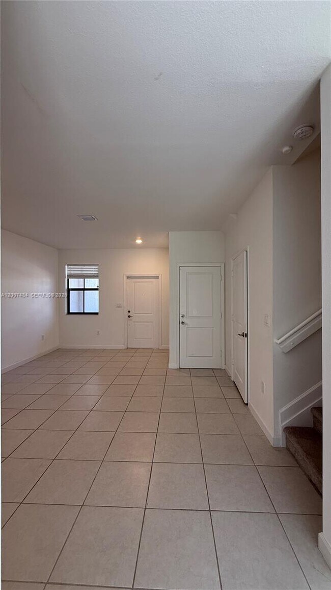 Building Photo - 24580 SW 119th Ct
