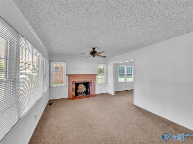 Building Photo - 422 Karter St NW