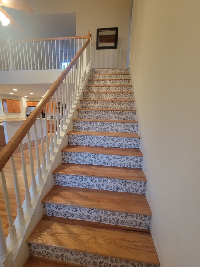 Building Photo - 160 Turkey Hollow Ct