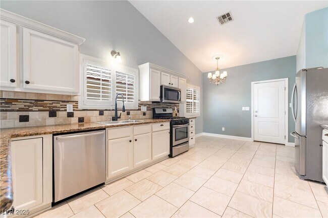 Building Photo - 74 Graythorn Mountain Ct