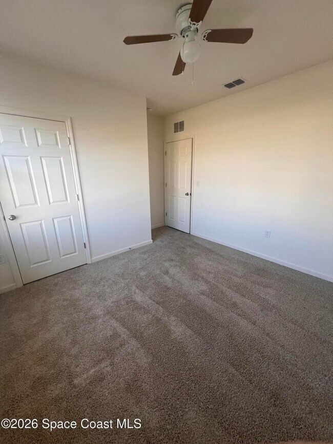 Building Photo - 3636 Aberdeen Dr SE