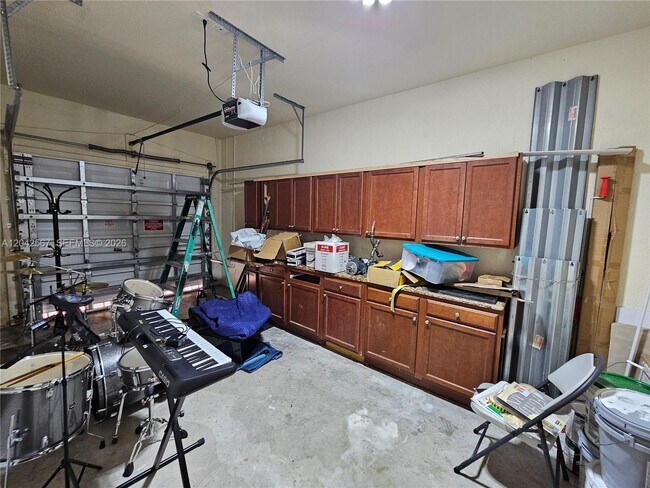 Building Photo - 23991 SW 114th Ct