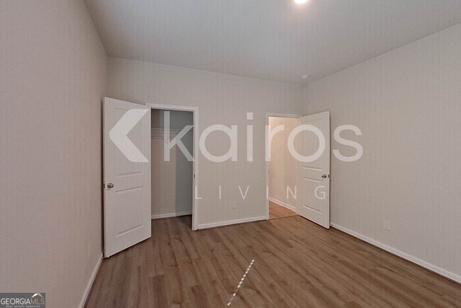 Building Photo - 3494 Bridgewood Dr