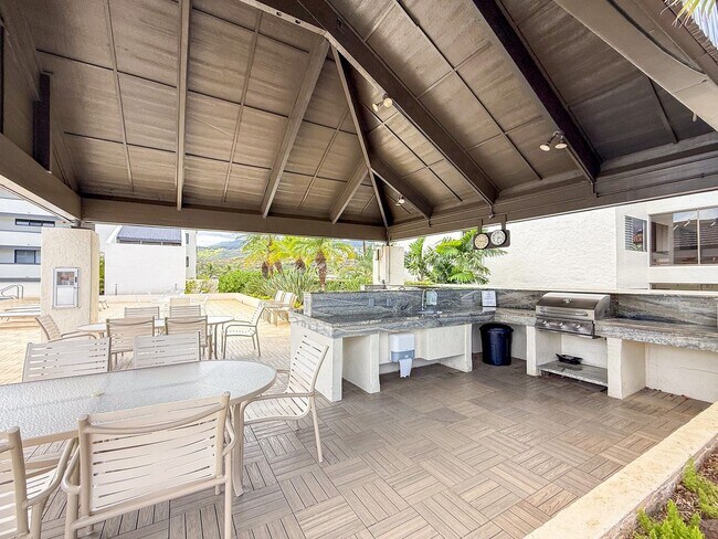 Building Photo - Beautiful One Bedroom in Hawaii Kai