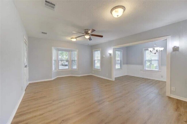 Open floor plan connecting main living room to dining room - 1519 7th St