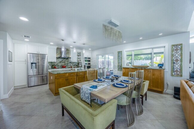 Building Photo - 2952 De Brocy Way