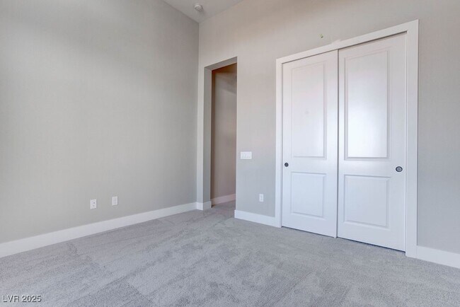 Building Photo - 4778 Outlook Peak St