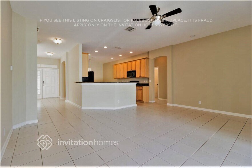 Building Photo - 110 E Lake Victoria Cir