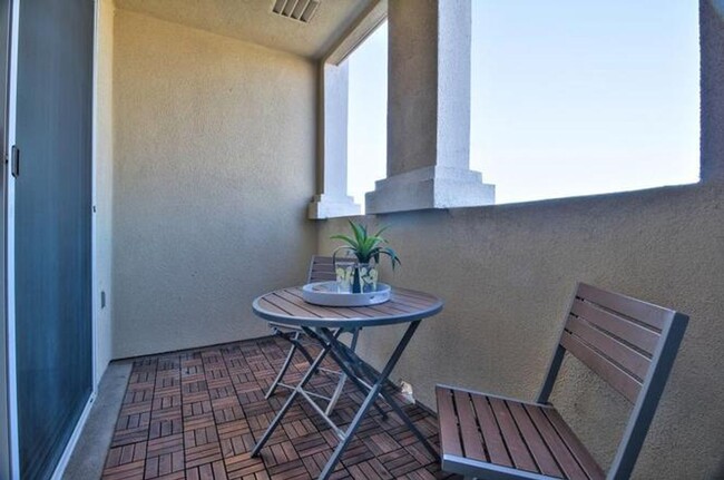 Primary Photo - EXCLUSIVE UNIT IN MISSION TERRACE