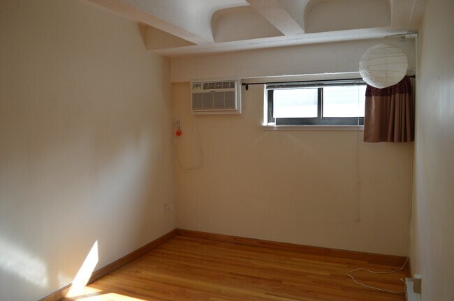 Building Photo - 12 Stoneholm St