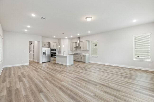Building Photo - 7013 Sunset Blvd
