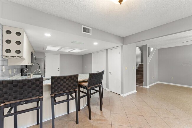 Building Photo - 6021 Windhover Dr