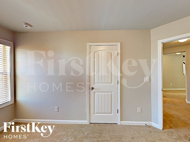 Building Photo - 3204 Baylor Cir