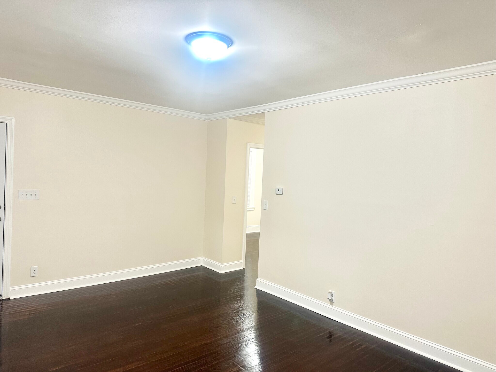 Building Photo - 67 Tremont Ave