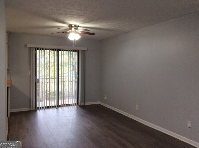 Building Photo - 3667 Chimney Ridge Ct