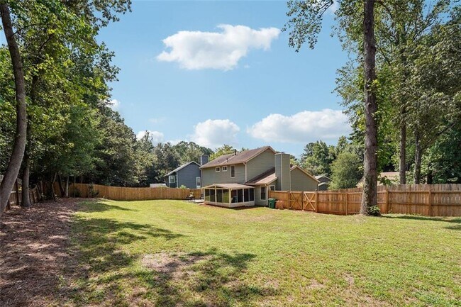 Building Photo - 5320 Kelleys Creek Dr