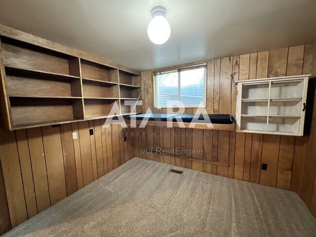 Building Photo - 270 2020 N