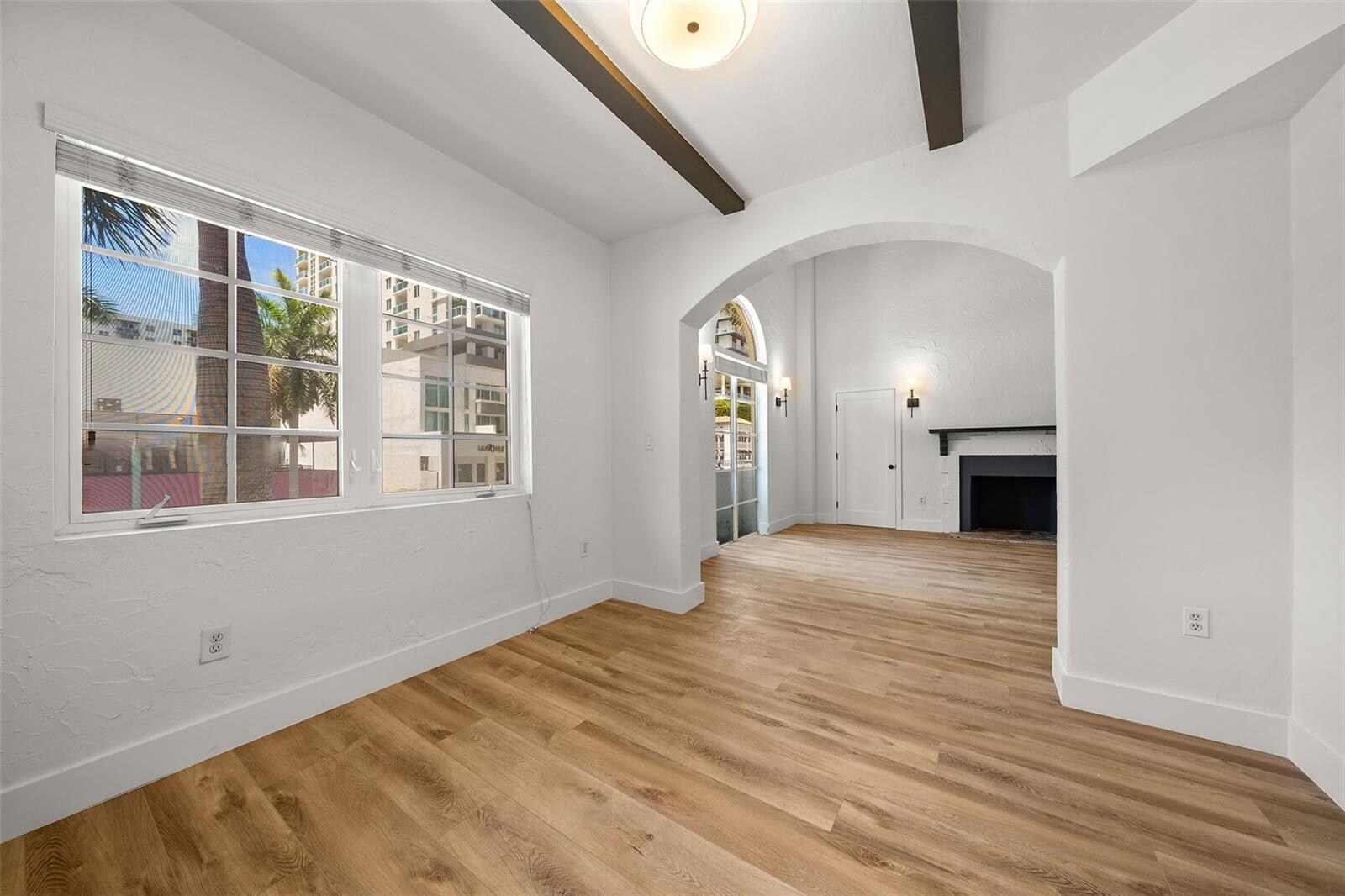 Building Photo - 2411 Biscayne Blvd