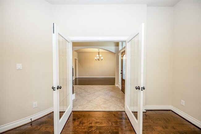Building Photo - 27811 Bradford Ridge Dr